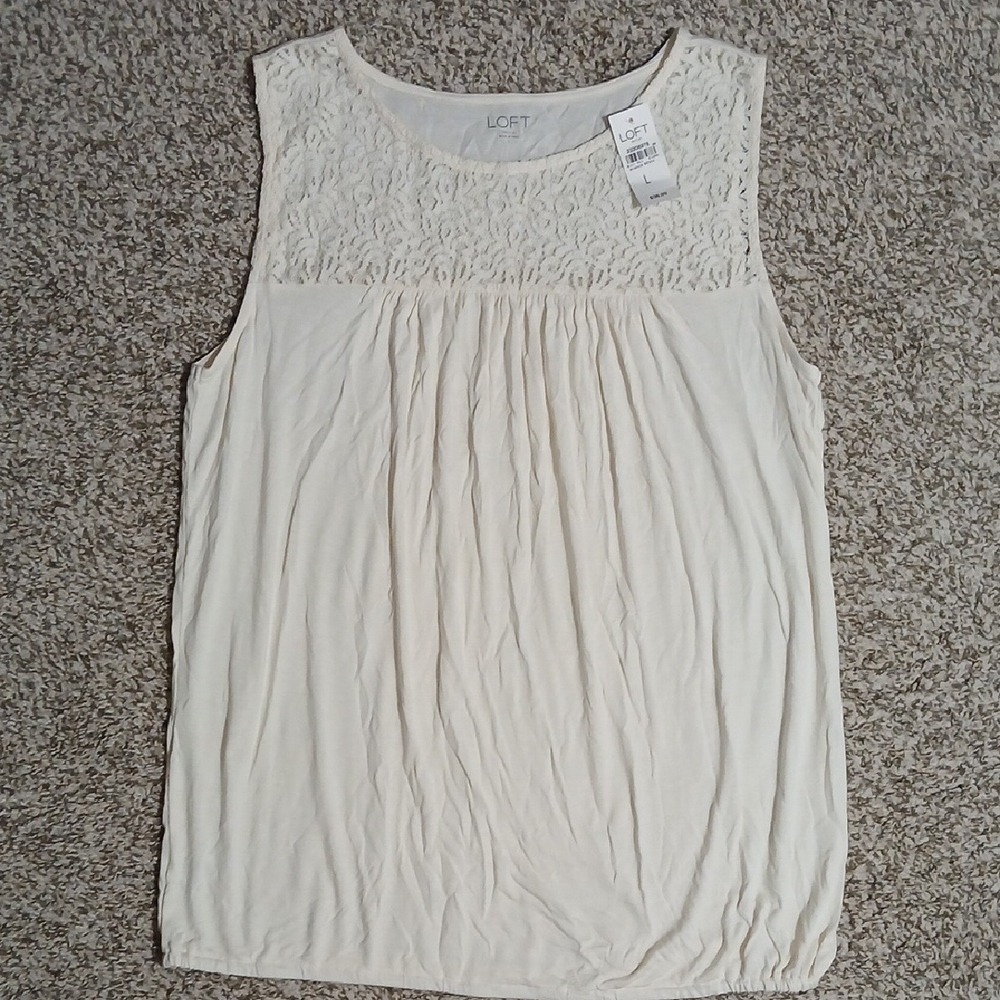 NWT Women's Cream Lace Loft Top